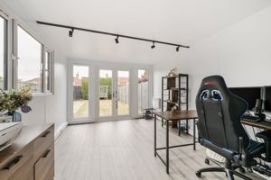 Study / Playoorm - click for photo gallery